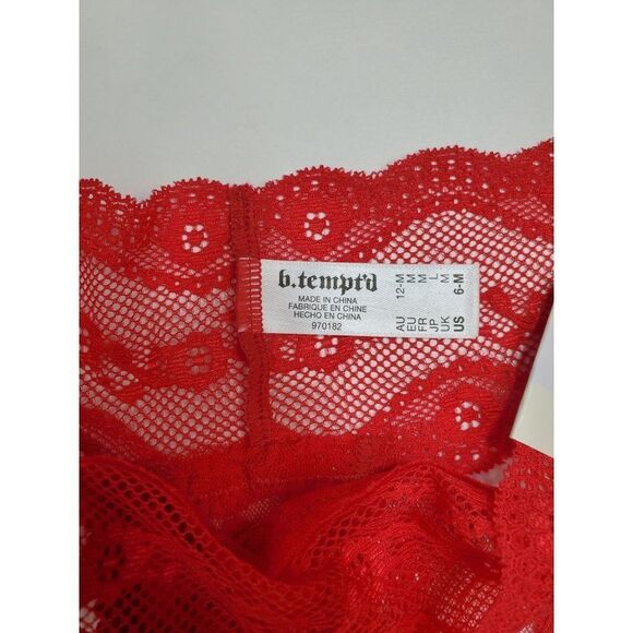 B. tempt'd by Wacoal Red Mesh Lace Floral Sexy Feminine Thong - Picture 8 of 12